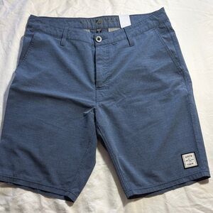 Salty Crew Men's Slate Blue Flat Front Shorts Size 32